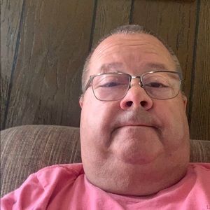 Meet your Posher, Dennis